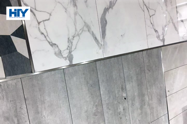 Tại sao nẹp inox HTY lại có độ bền màu vượt trội?