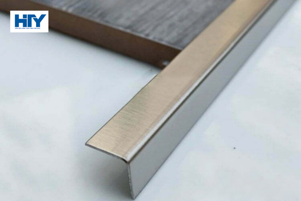 Các kích thước nẹp inox chữ V phổ biến hiện nay