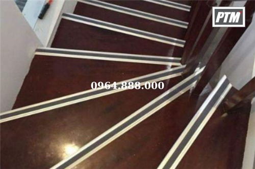 NẸP CHỐNG TRƠN CẦU THANG – GIẢI PHÁP AN TOÀN, THẨM MỸ CHO MỌI CÔNG TRÌNH