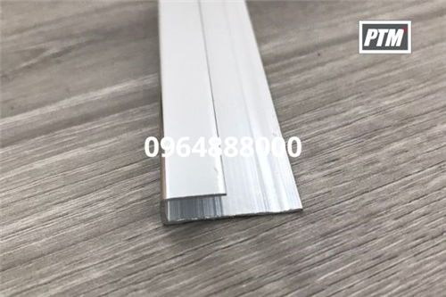 NẸP SÀN PTM – GIẢI PHÁP HOÀN THIỆN SÀN CHUYÊN NGHIỆP, BỀN ĐẸP THEO THỜI GIAN