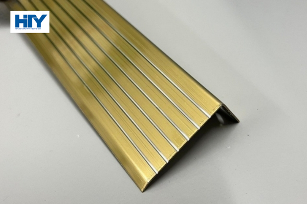 NẸP CHỐNG TRƠN INOX CHỮ L 