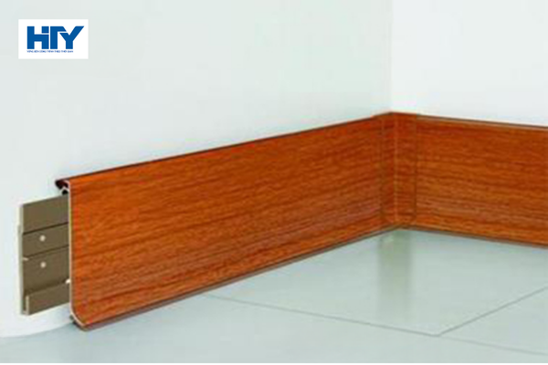 Len chân tường DCP85