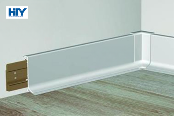  Len chân tường DCP60
