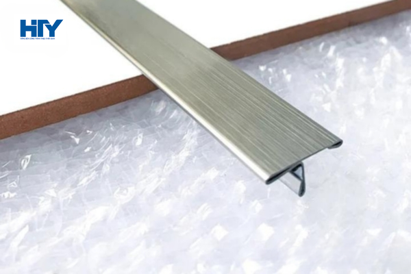 Nẹp T inox uốn mép