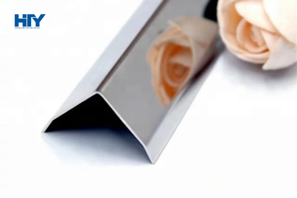 Nẹp Inox chữ V 25mm