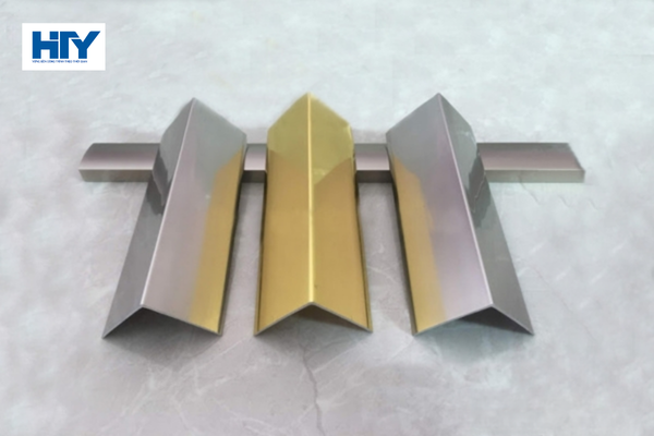 Nẹp V nhôm YF30