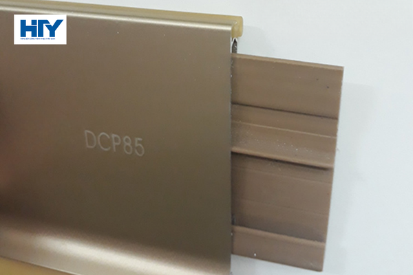 Len chân tường DCP85